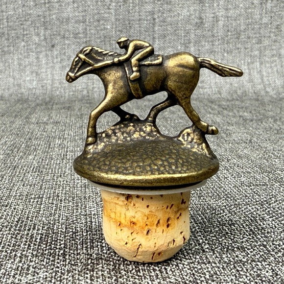 Vintage Horse Jockey Bronze Finish Wine Bottle Stopper Barware Decor - Picture 1 of 5